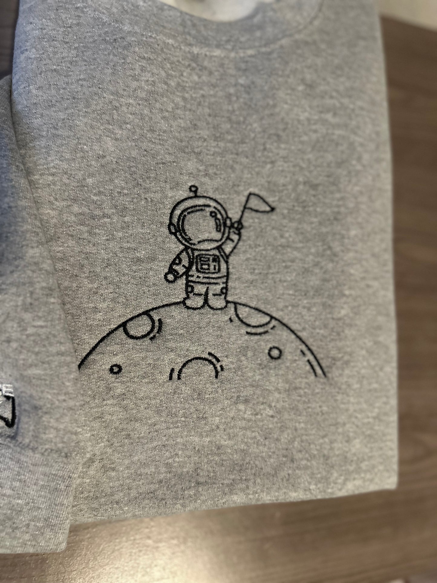 Rocket man crew / tee